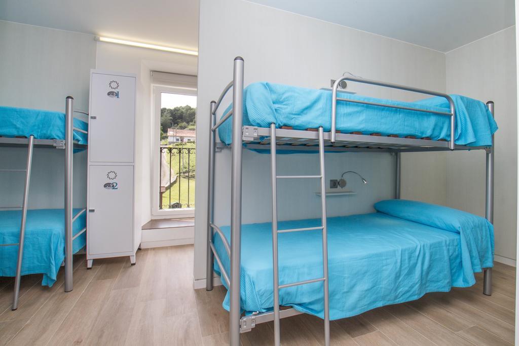 Lekeitio Aterpetxea Hostel Værelse billede